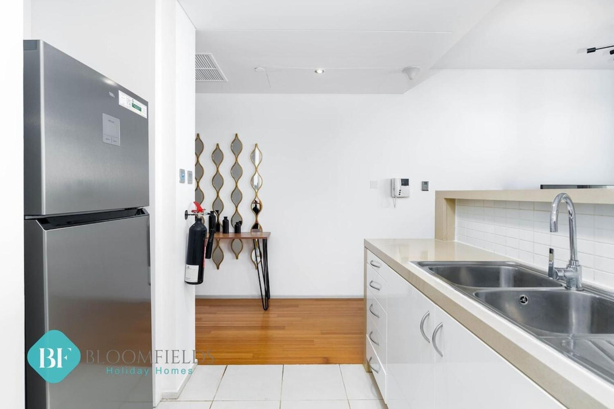 Bloomfields Stylish 1br In Al Raha Abu Dhabi